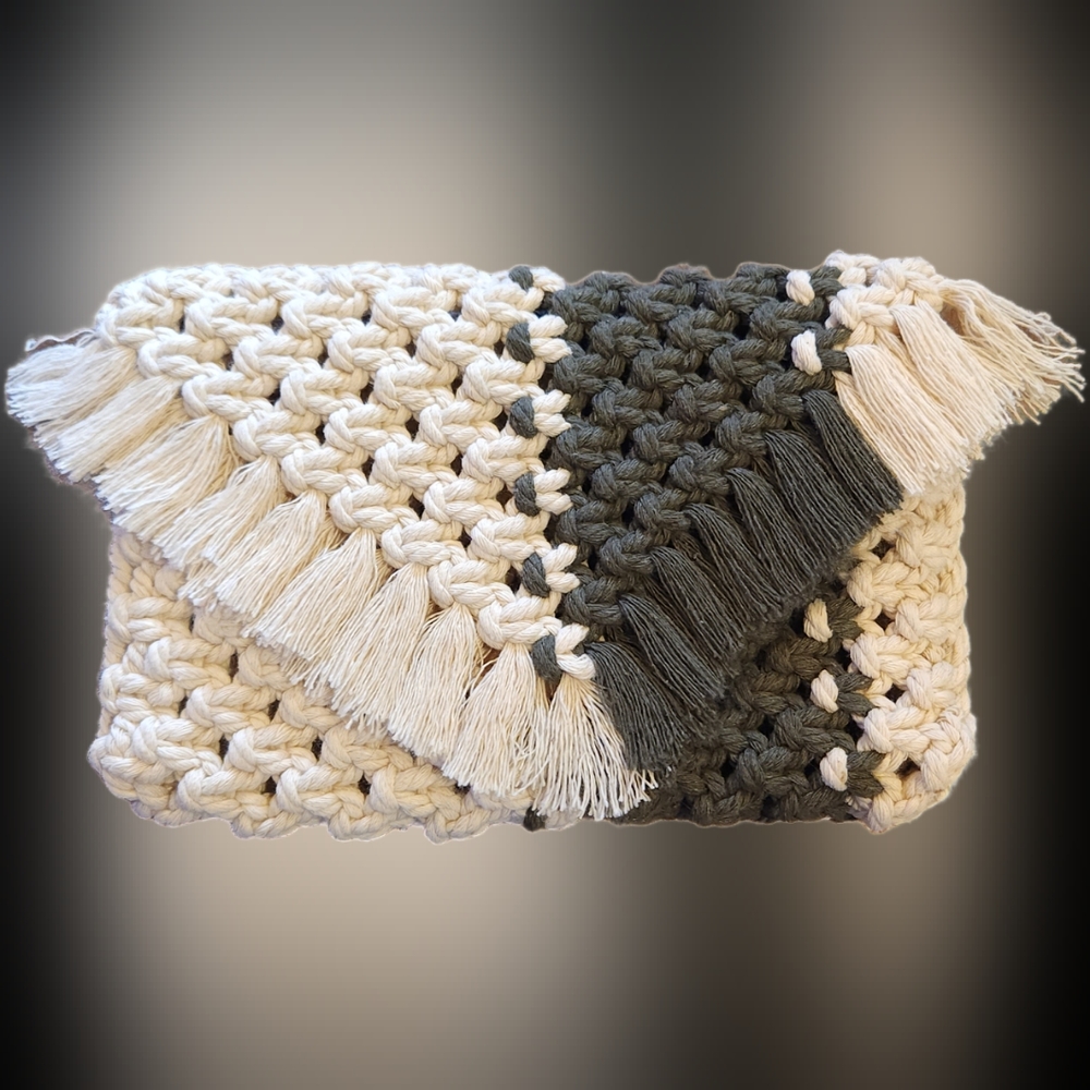 Macrame Clutch